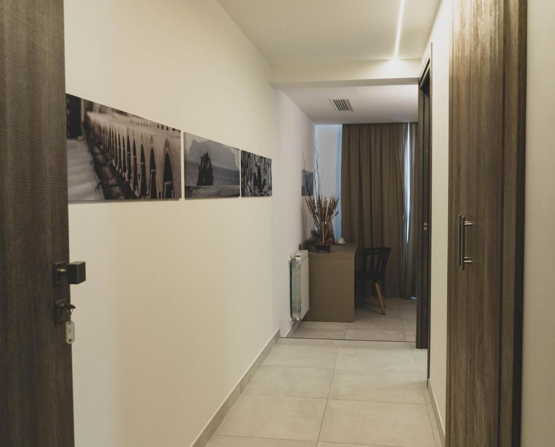 Hotel Pontemare パレルモ エクステリア 写真